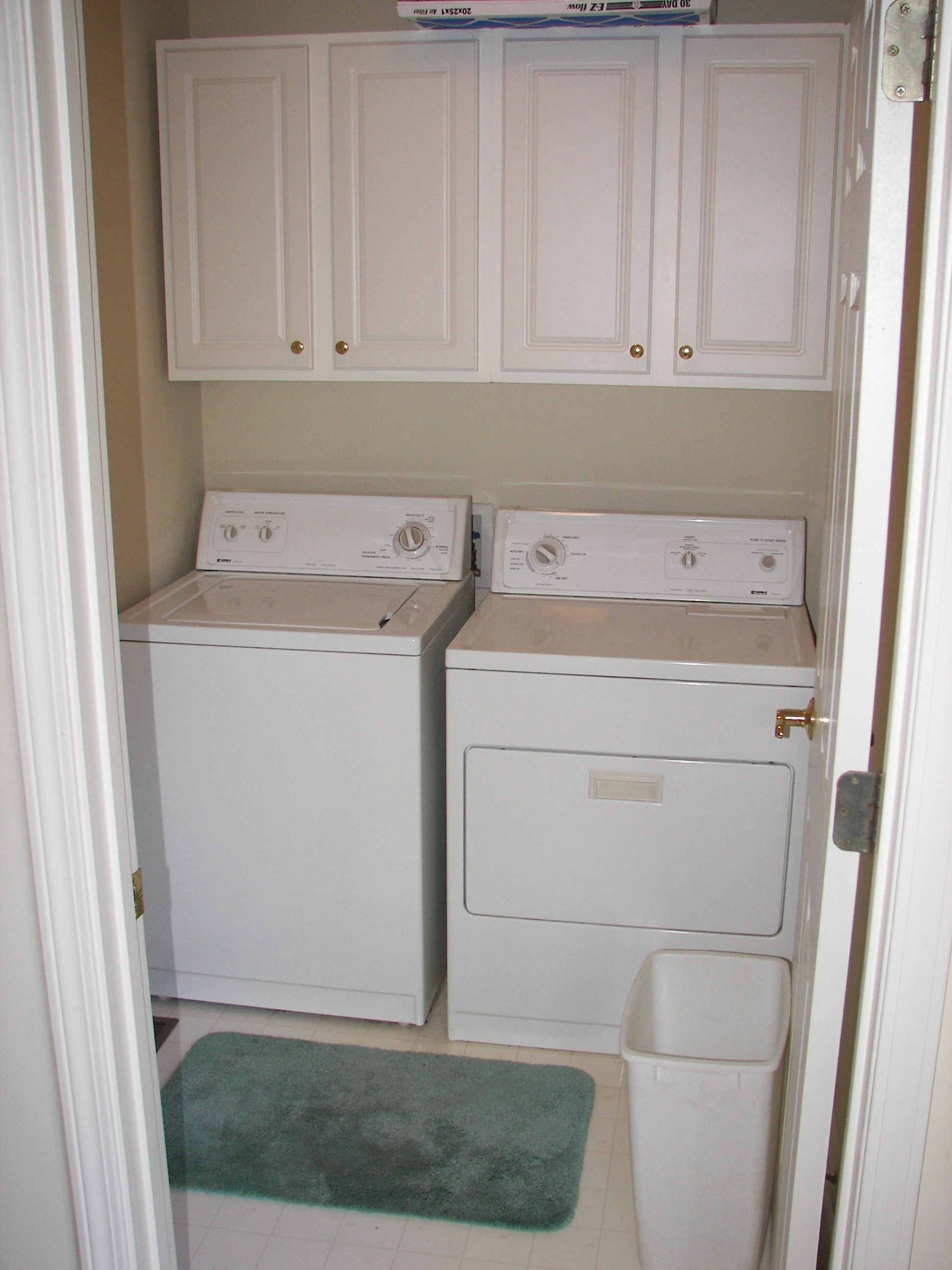 CoC-Updated-Photos/CoC-WasherAndDryer.jpg